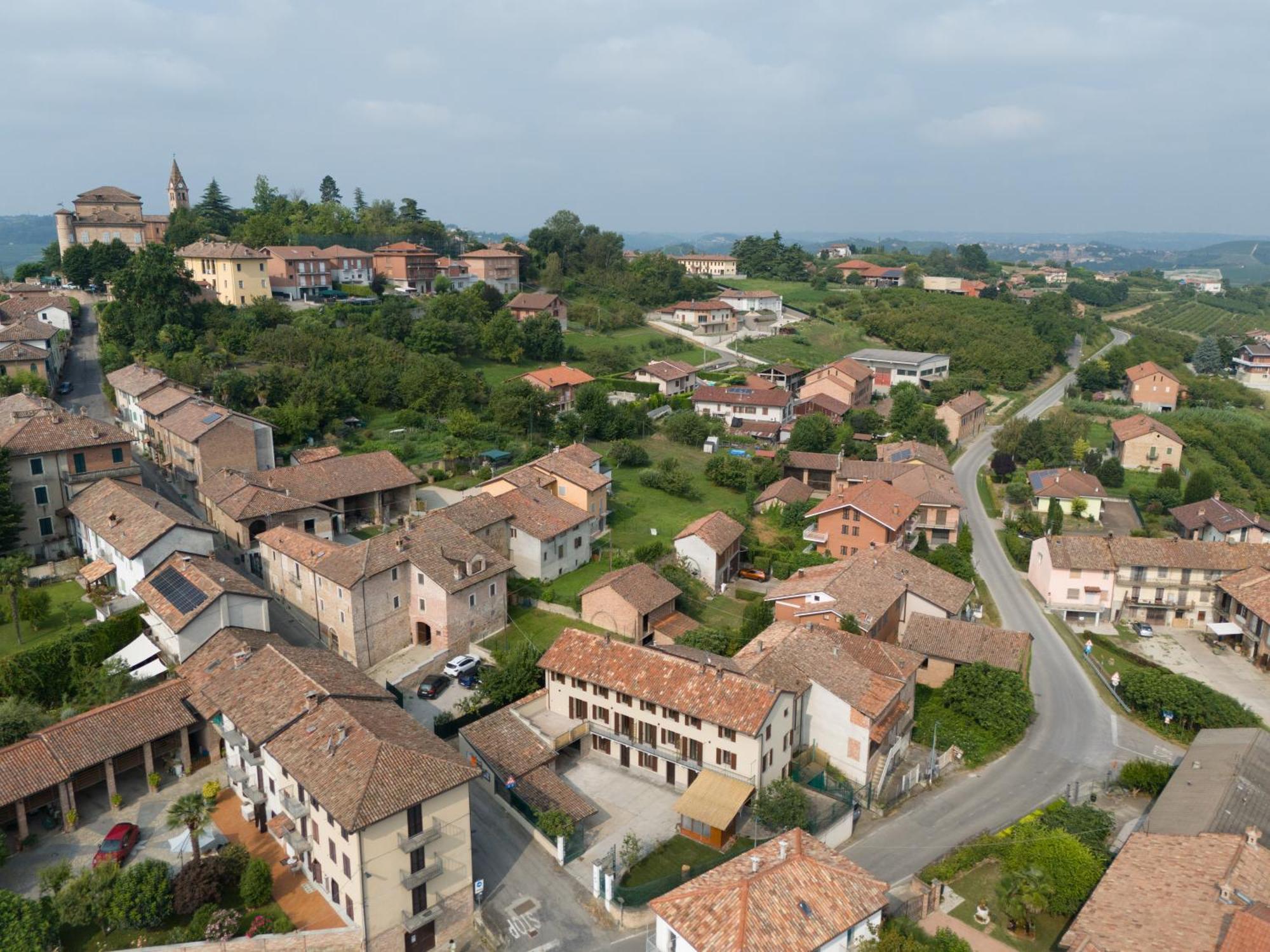 Отель Byvigin Magliano Alfieri Экстерьер фото